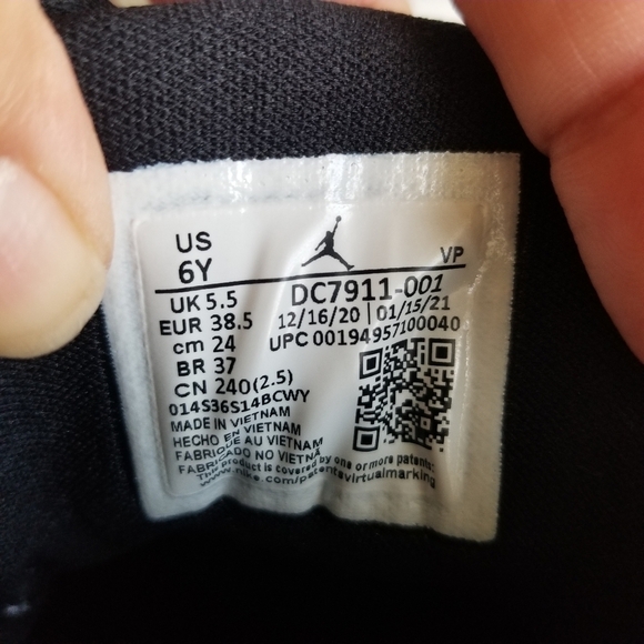 Jordan | Pro Strong Sneakers - Picture 9 of 10